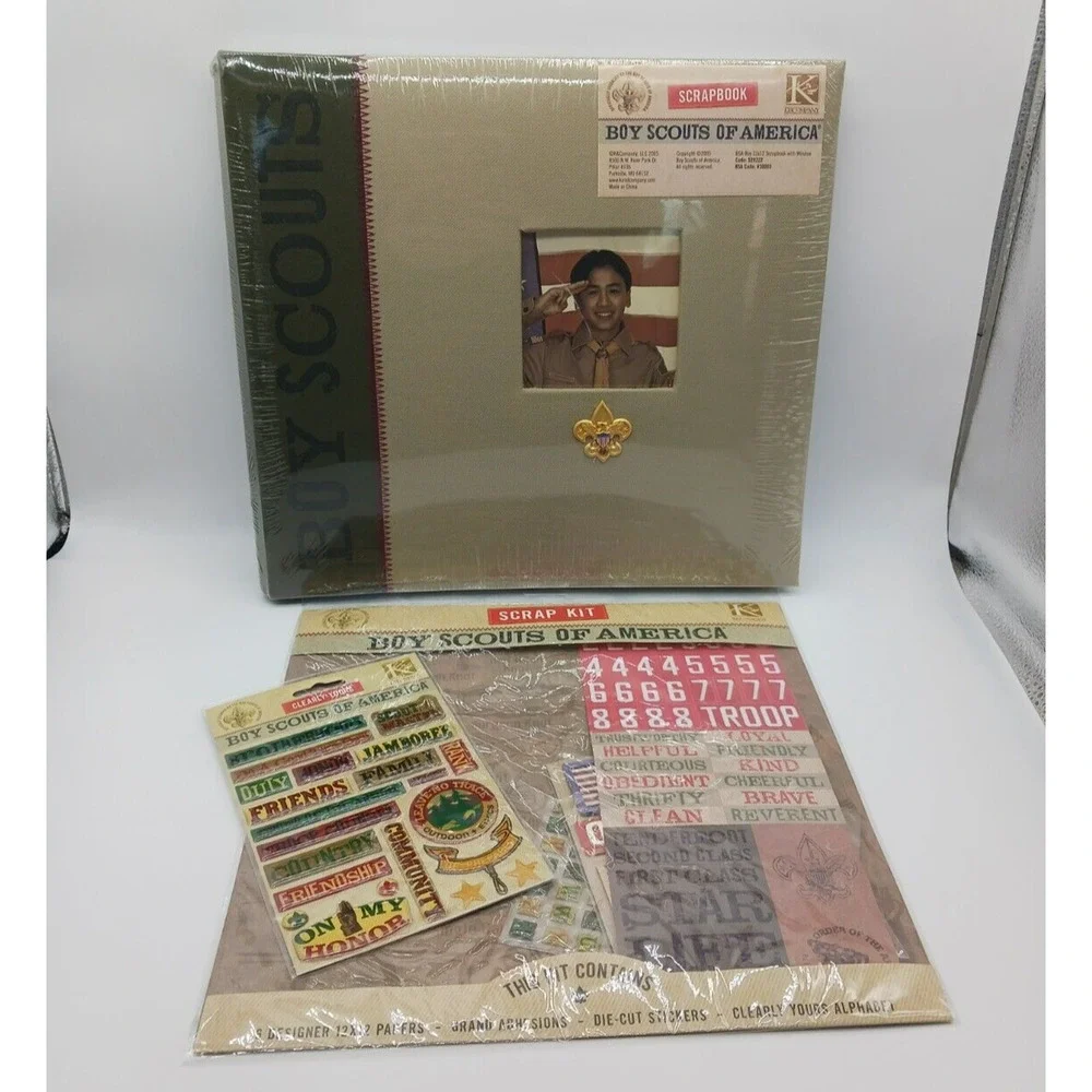 Boy Scouts of America 12 x 12 Photo Scrapbook Album W/ Paper Embellishments Kit